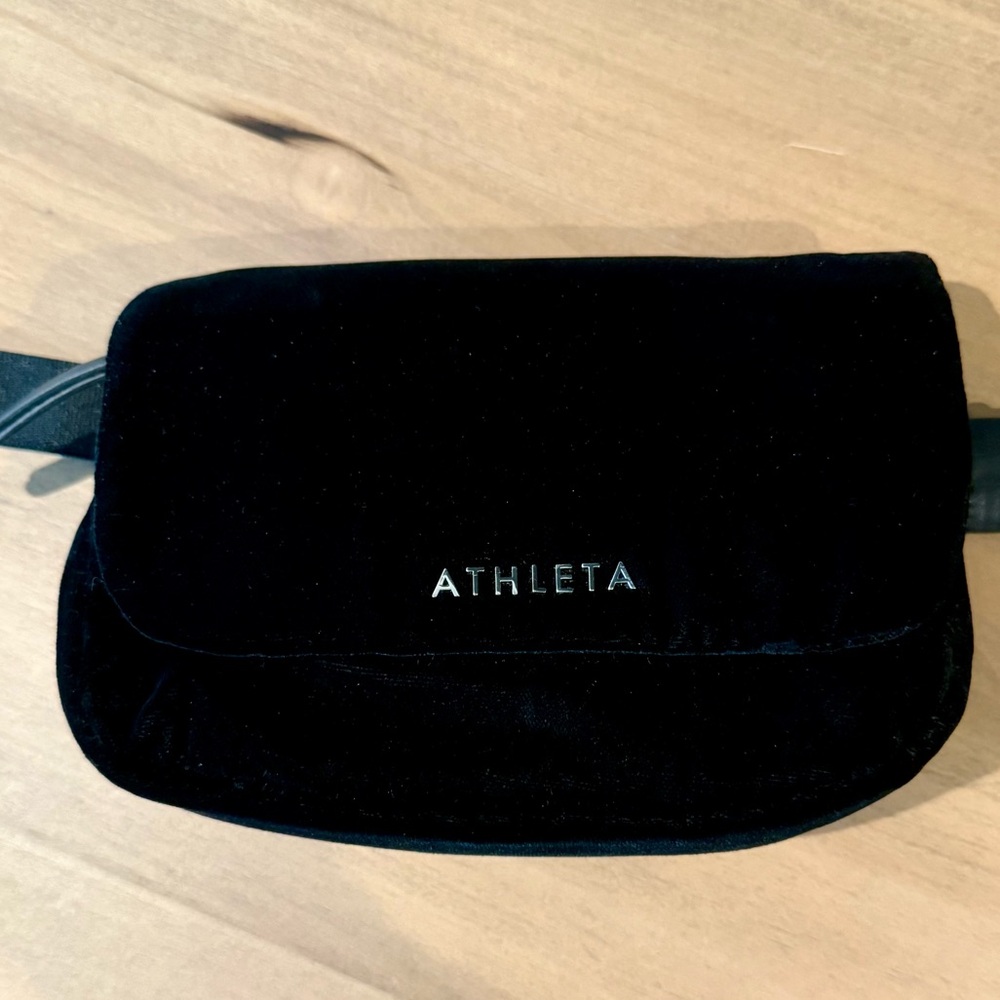 ATHLETA Women's Black Revive Velvet Waistbag Crossbody Beltbag